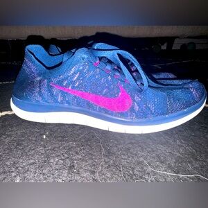 Nike Free 4.0 Flyknit